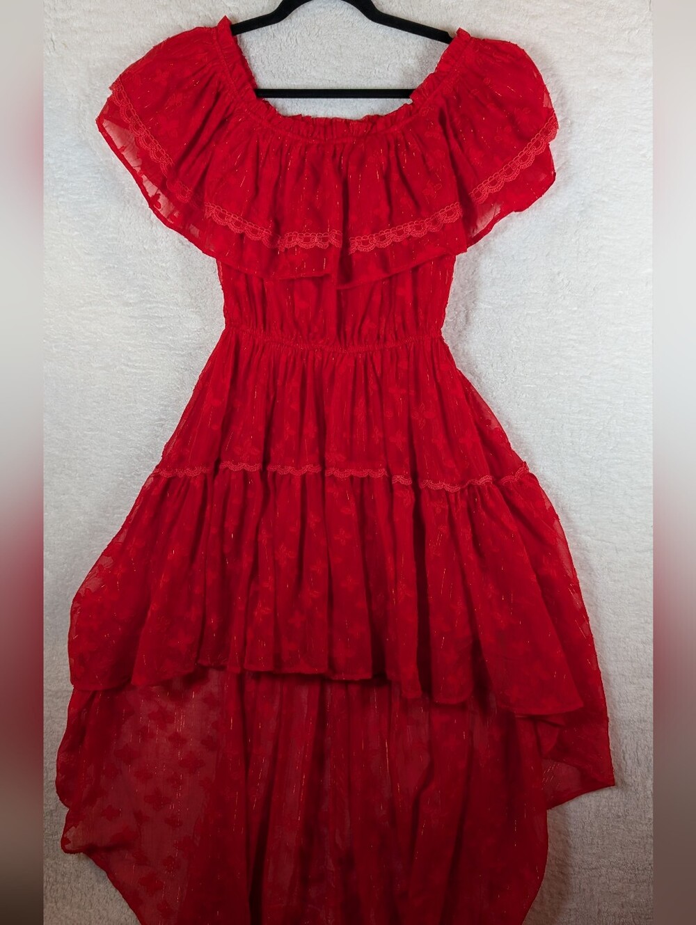 Aeom Red Off-Shoulder Tiered Hi-Low‎ Dress